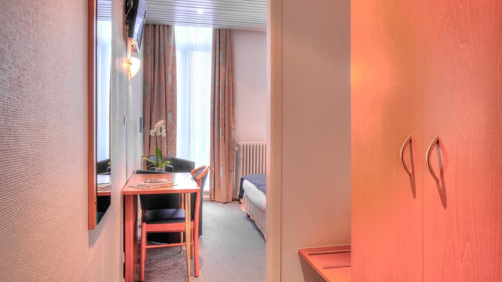 Double Room,1758545863:JPEG