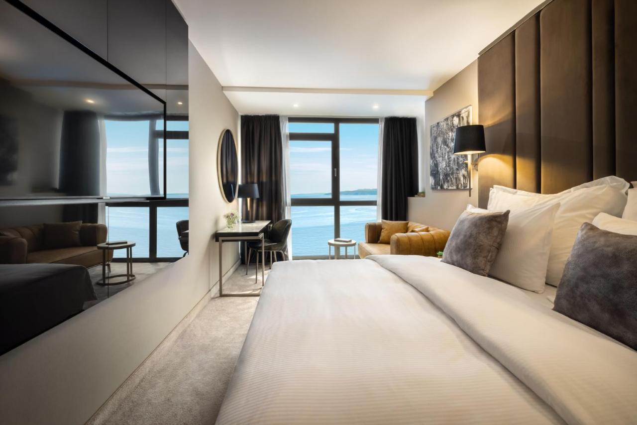 Premium Double or Twin Room Sea View