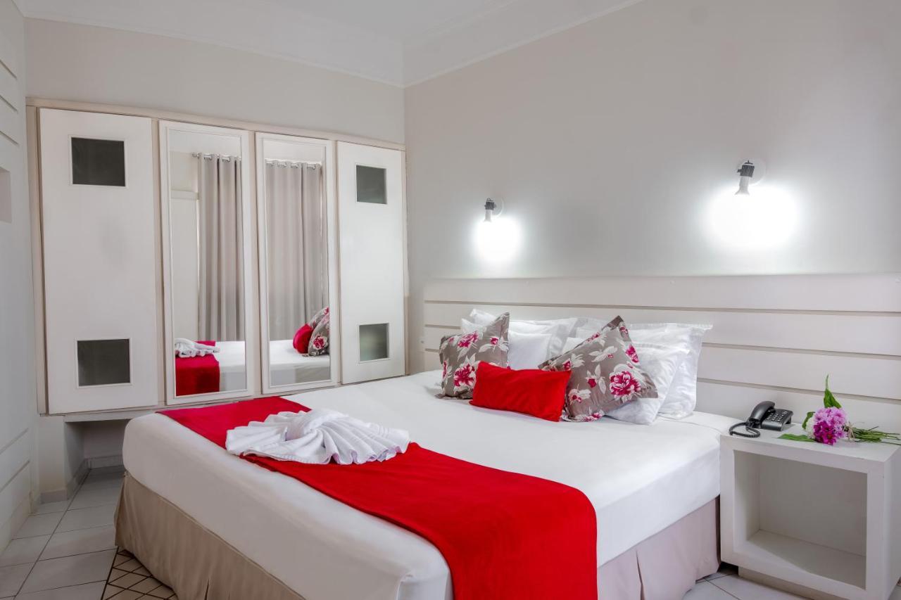 Deluxe Double or Twin Room Spa Bath,1098150854:JPEG