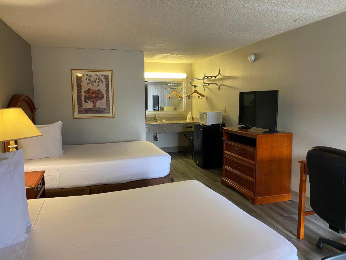 Double Room Two Double Beds Mobility Access or Non-Smoking