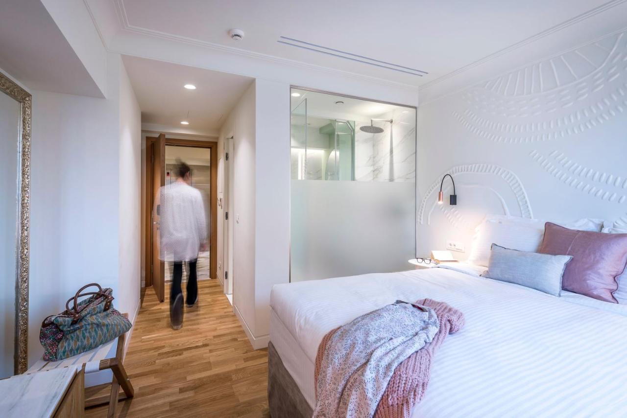 niche Room,1098906270:JPEG