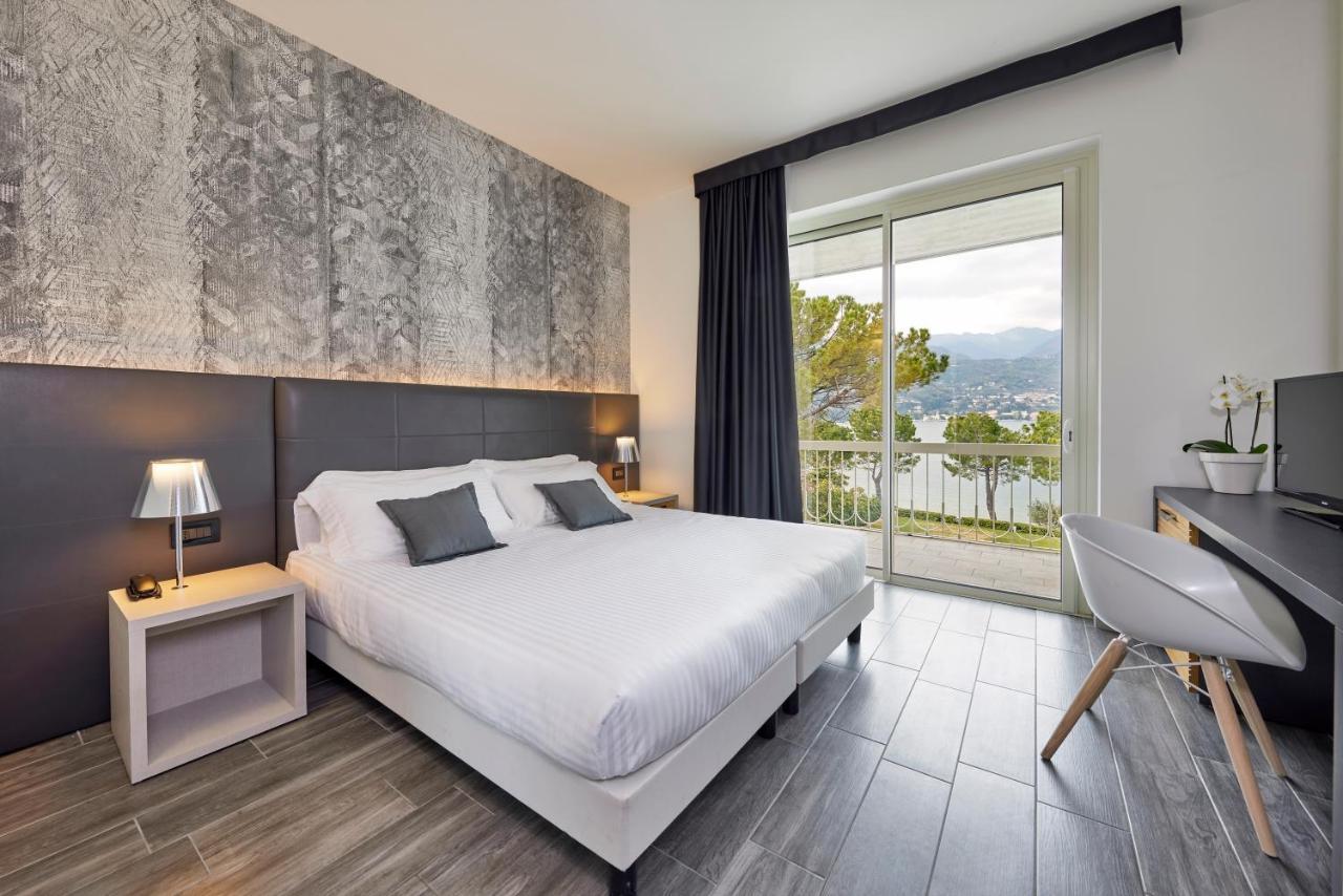 Deluxe Double or Twin Room with Lake View,1225279601:JPEG