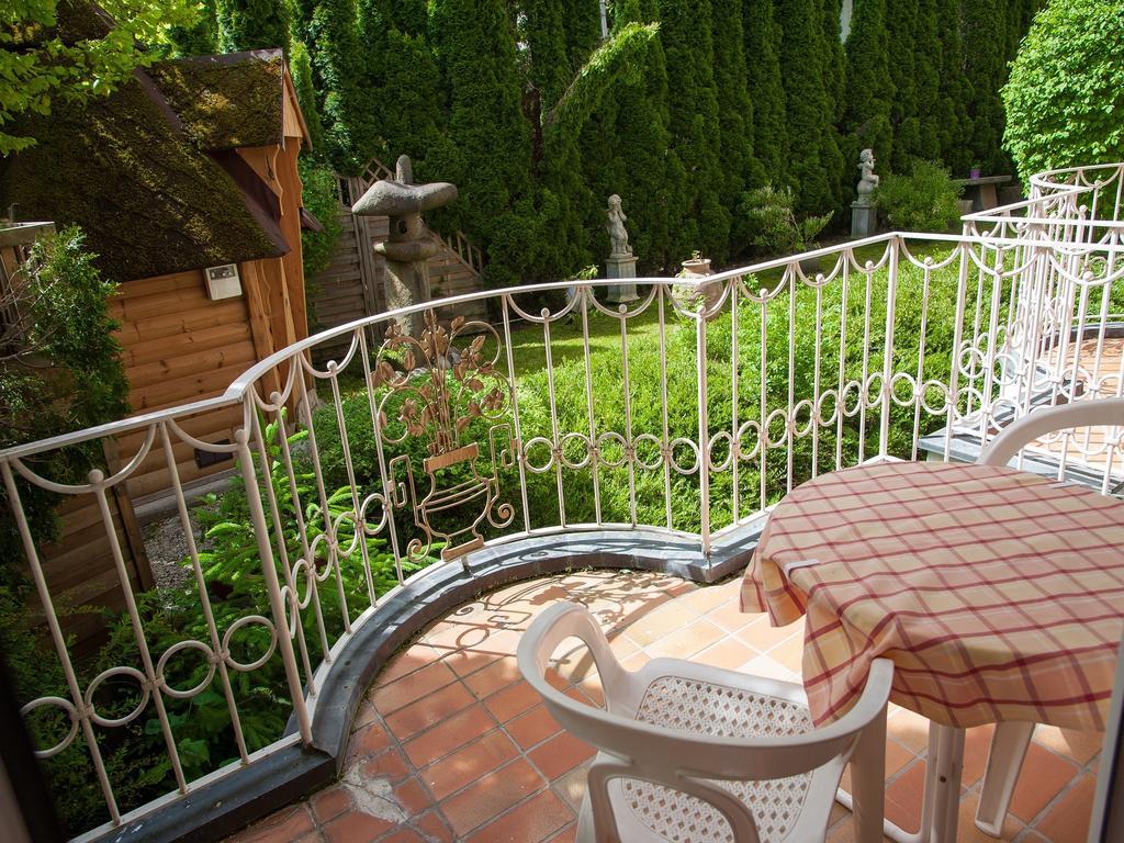 Superior Double Room Garden View