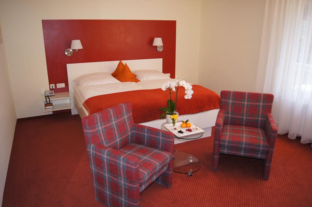 Double Room Bath
