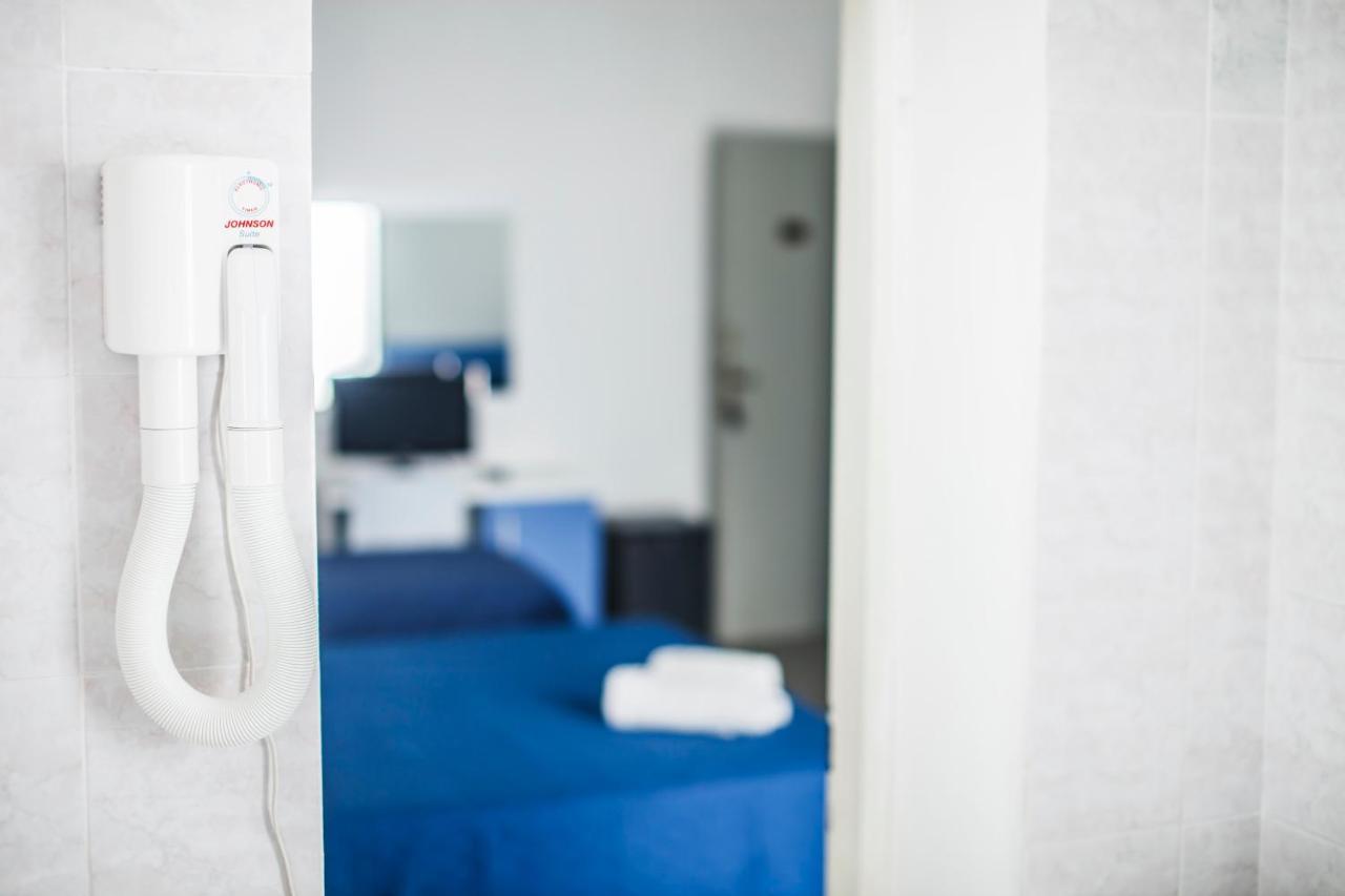 Double Room,1099354572:JPEG