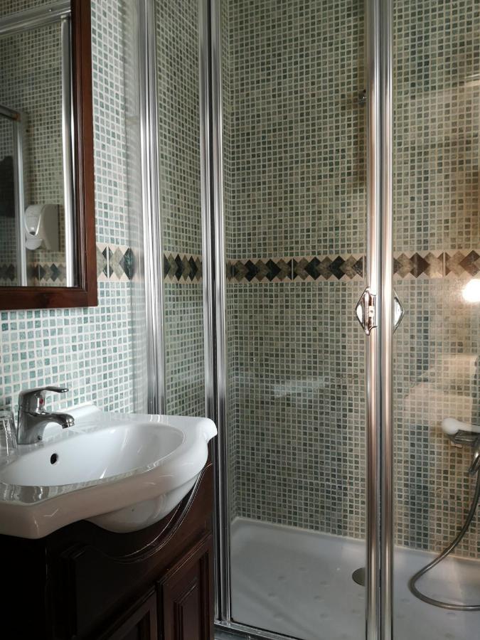 Double Room,31550861:JPEG