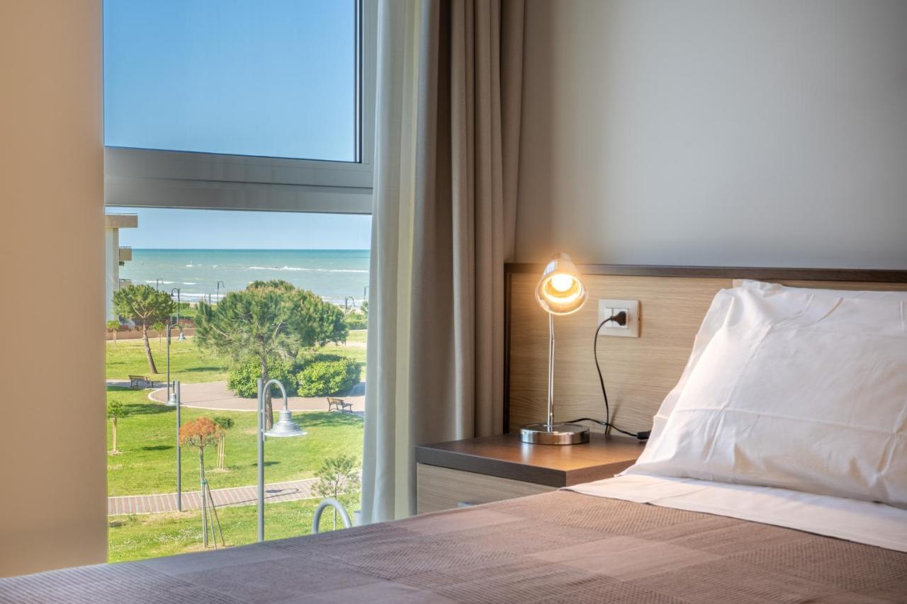 Two-Bedroom Apartment Sea View,1099542819:JPEG