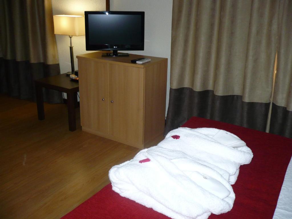 Double Room,12415300:JPEG