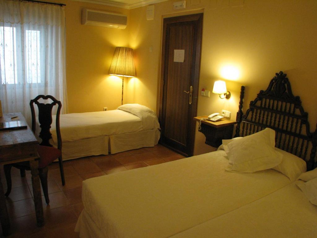 Double 1 extra bed on request,1296148336:JPEG