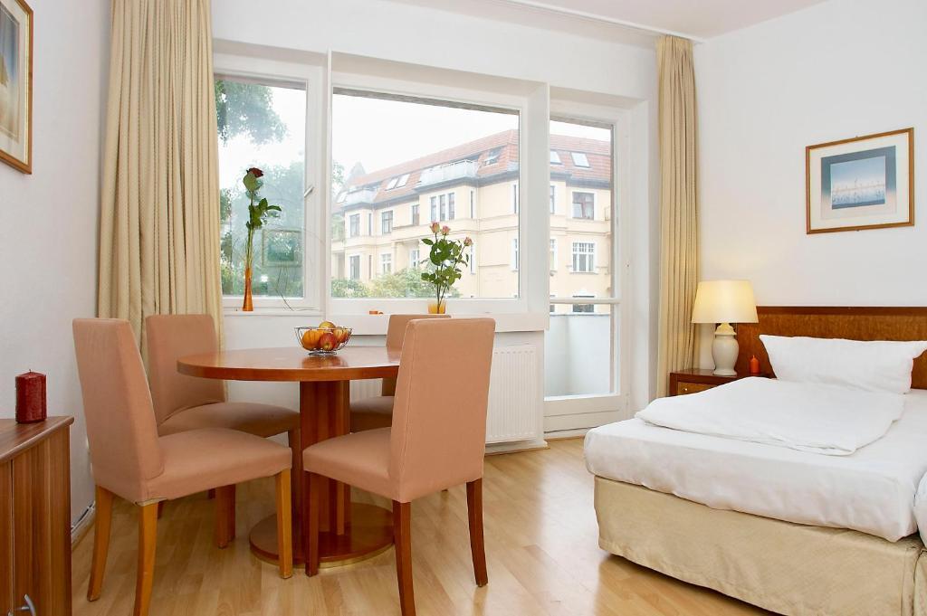 Superior Double Room Villa Timeo