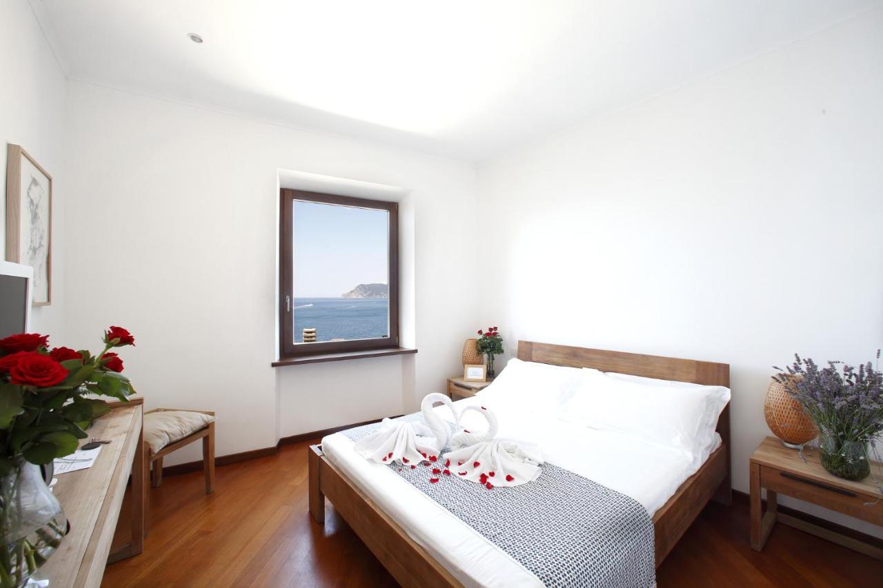Large Double Room Sea View