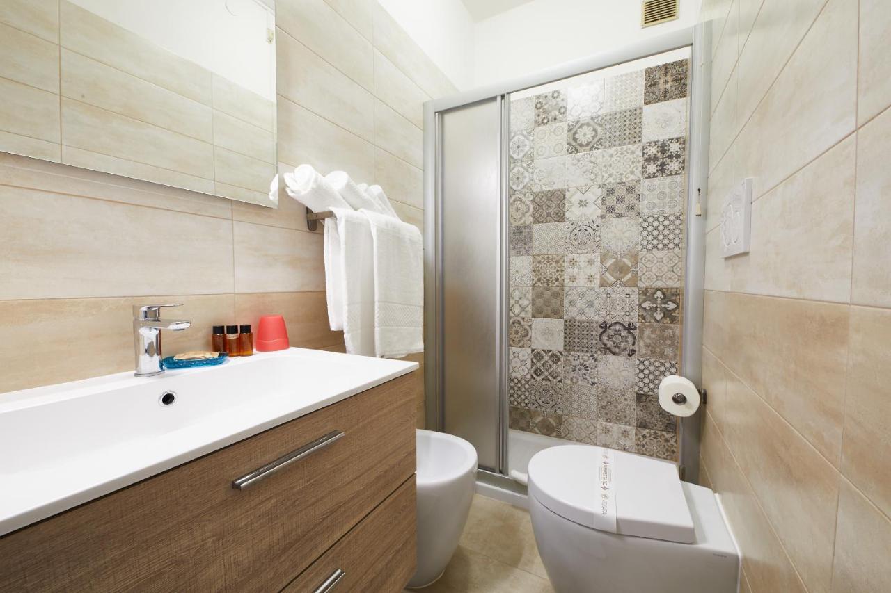 Double Room,1373611250:JPEG