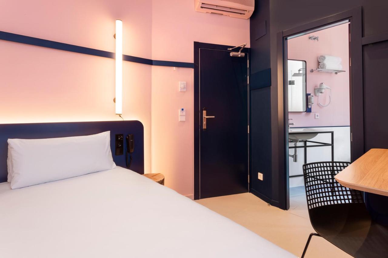 Single Room,1101474333:JPEG