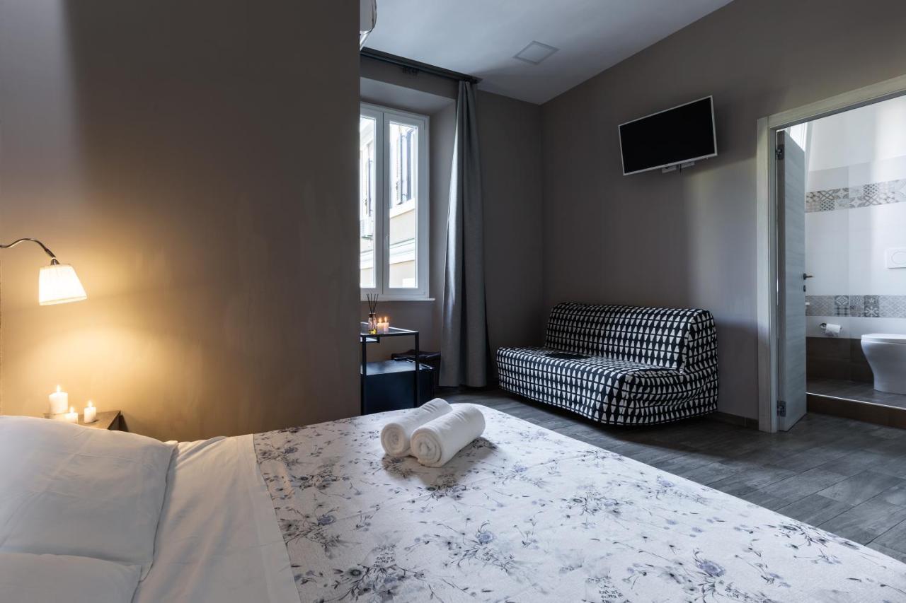 Quadruple Room Private Bathroom