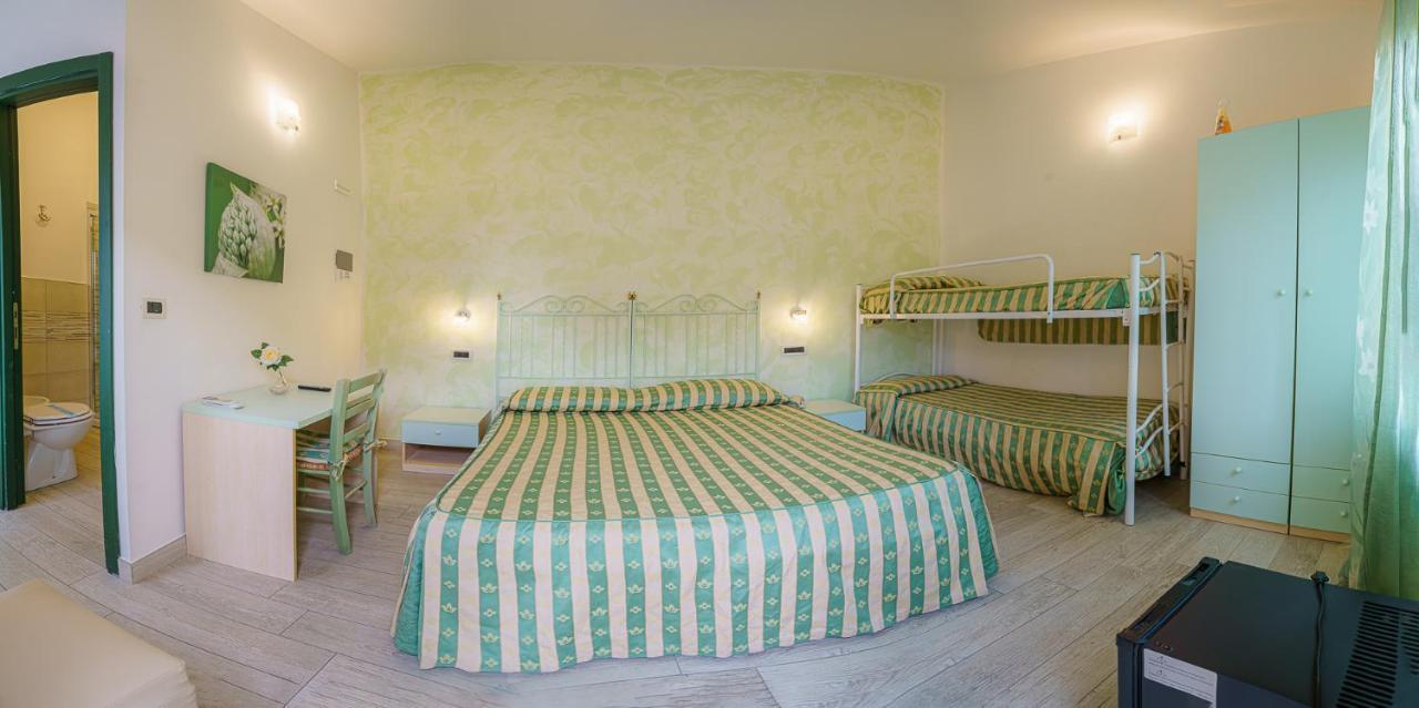 Quadruple Room Sea View