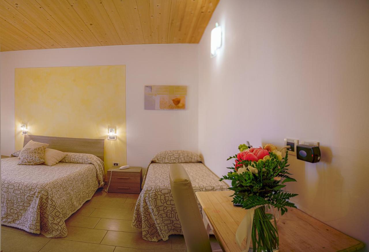Triple Room Sea View