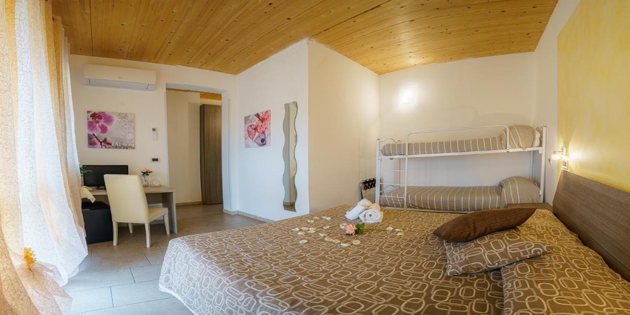 Quadruple Room Sea View