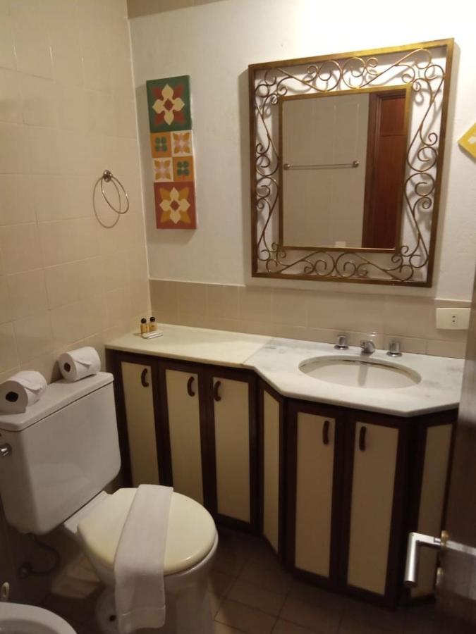 Double or Twin Room,1102135713:JPEG