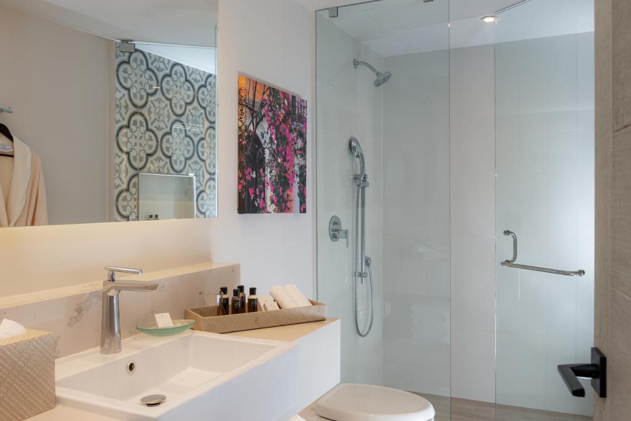 Junior Suite Oceanfront