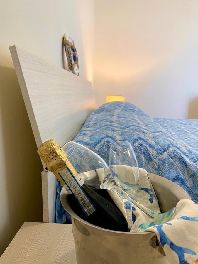Double Room,1111575009:JPEG