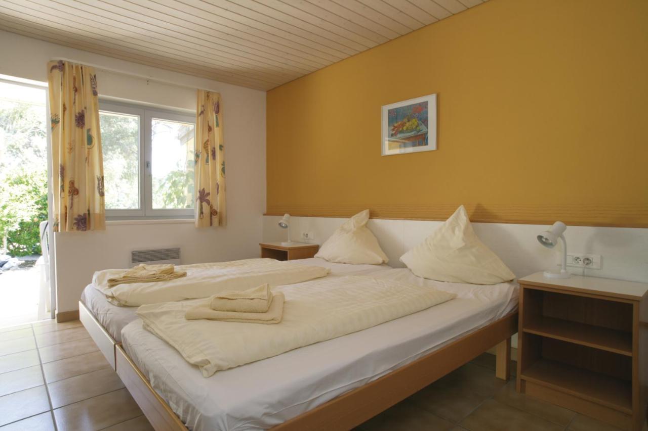 Two-Bedroom Bungalow,1111581984:JPEG