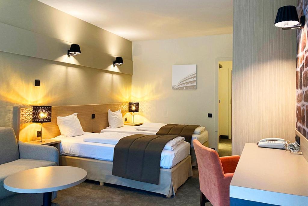 Standard Twin Room