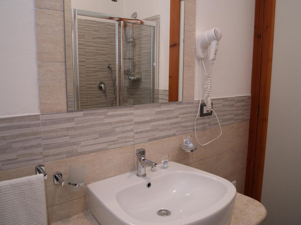 Double Room,110476902:JPEG