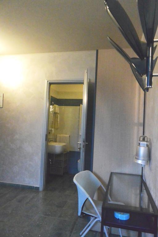 Double Room,110477904:JPEG