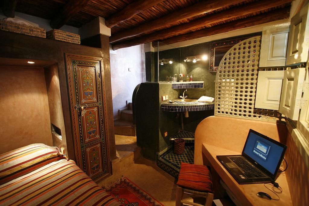Standard Double Room,1251848875:JPEG