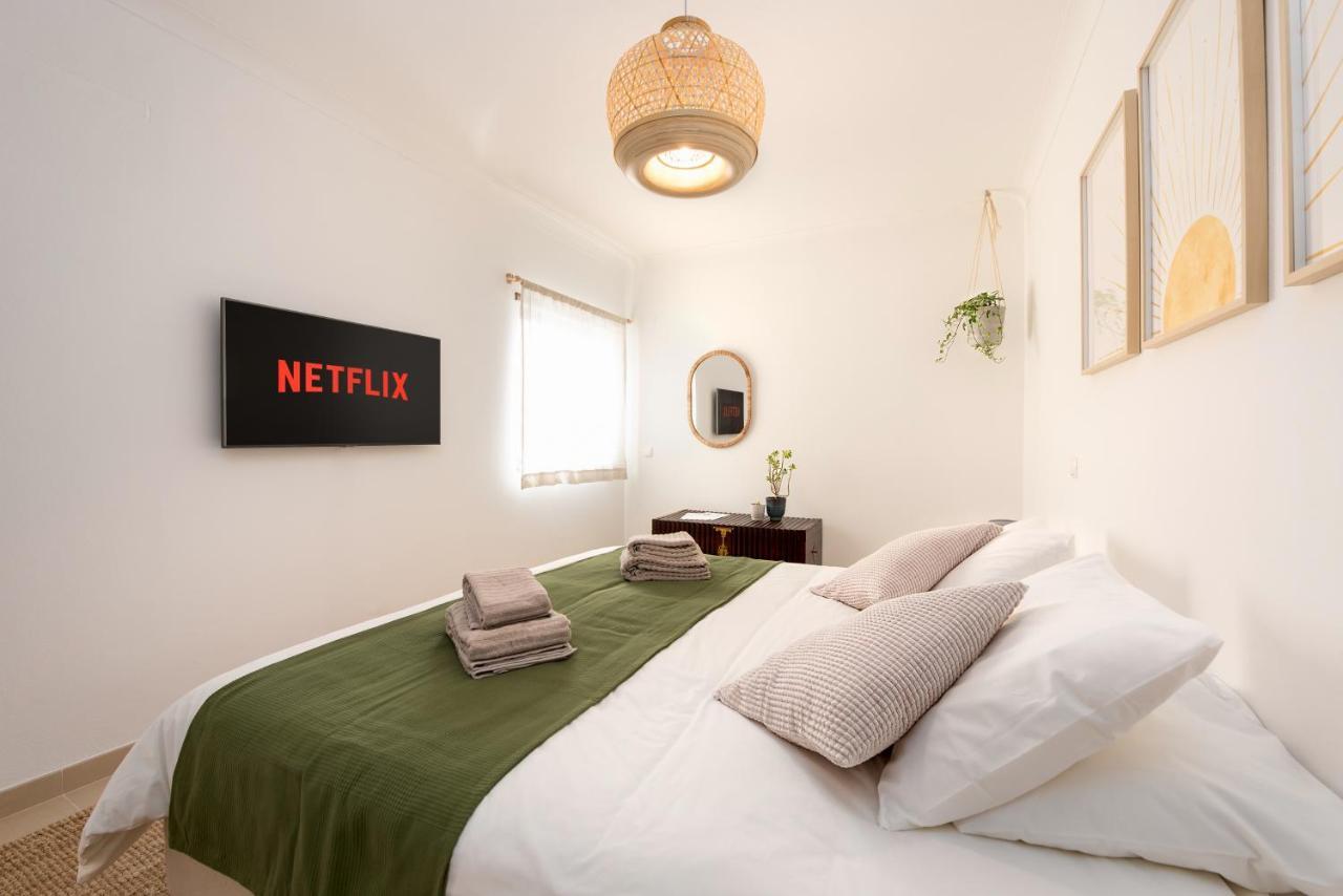Double or Twin Room with Shared Bathroom