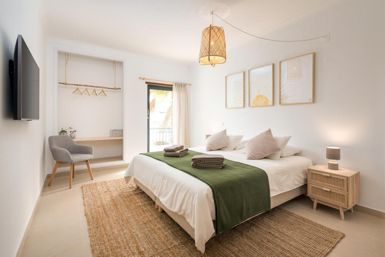 Double or Twin Room with Balcony