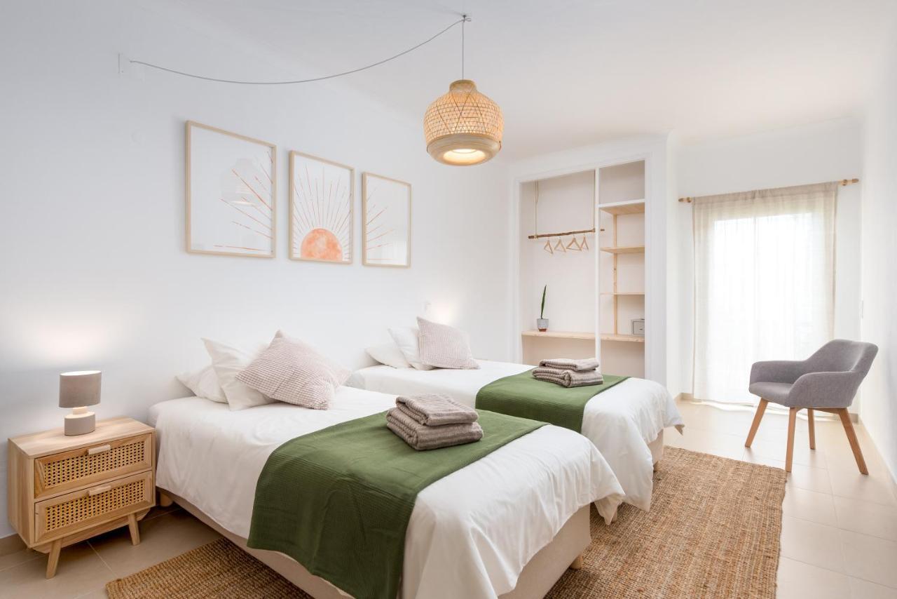 Double or Twin Room Balcony
