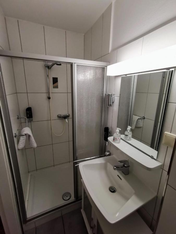 Budget Single Room