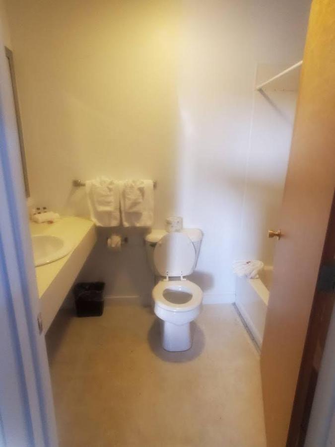 King Room Lake View
