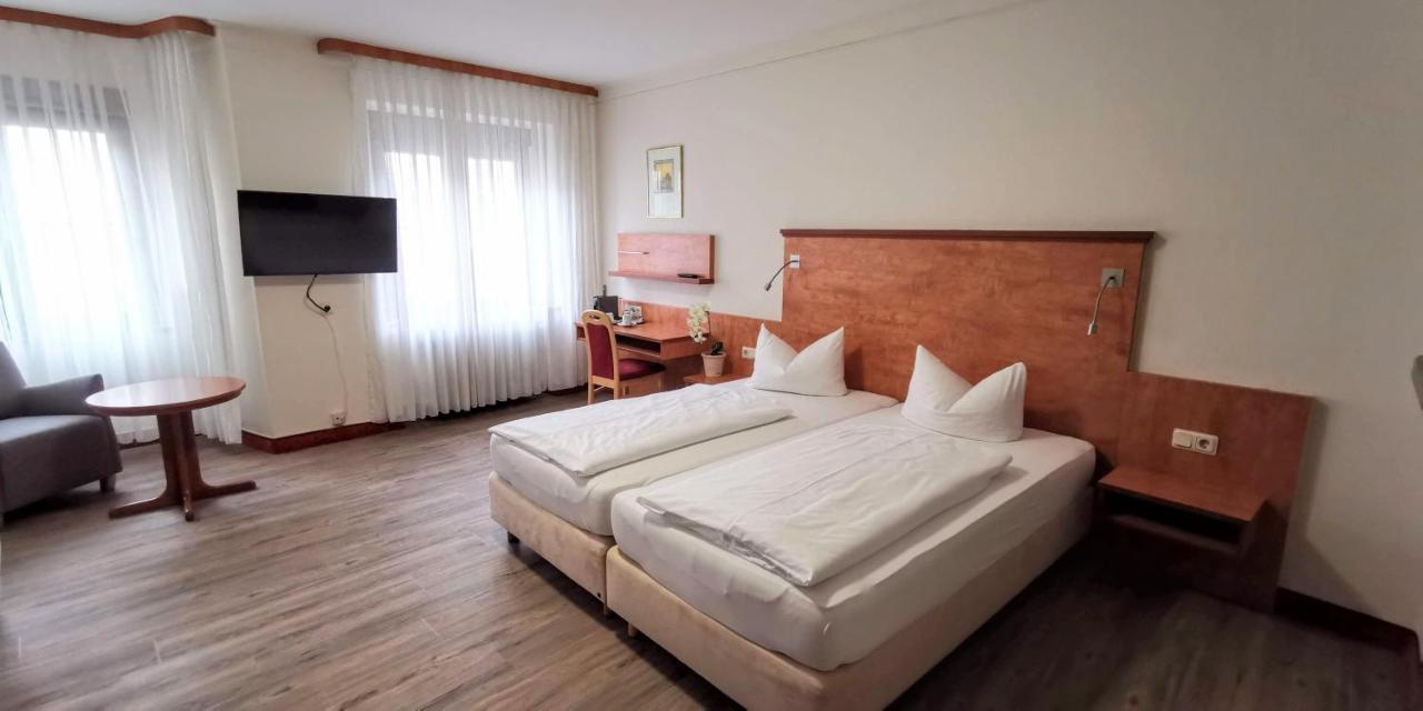 Large Double Room