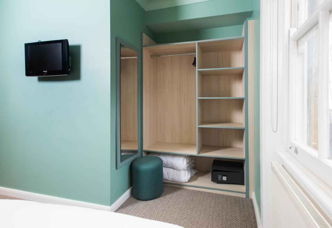 Double Room Private Bathroom