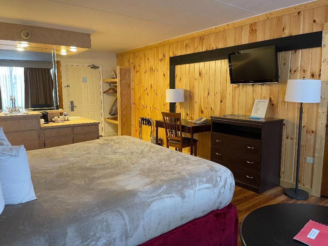 King Room,1104982560:JPEG