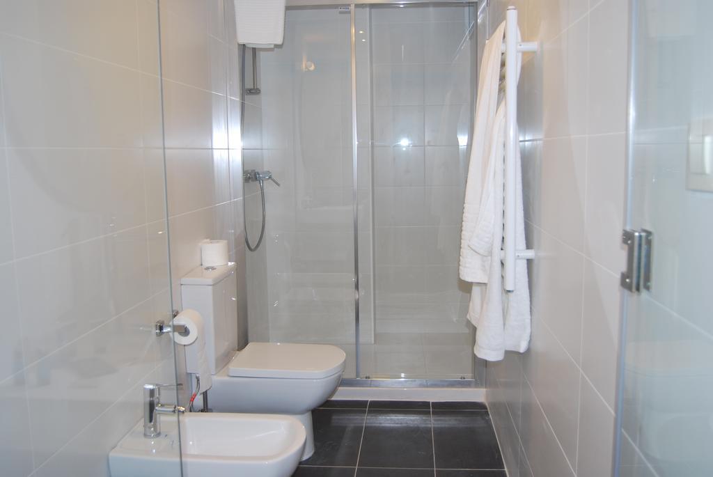 Triple Room,1076616289:JPEG