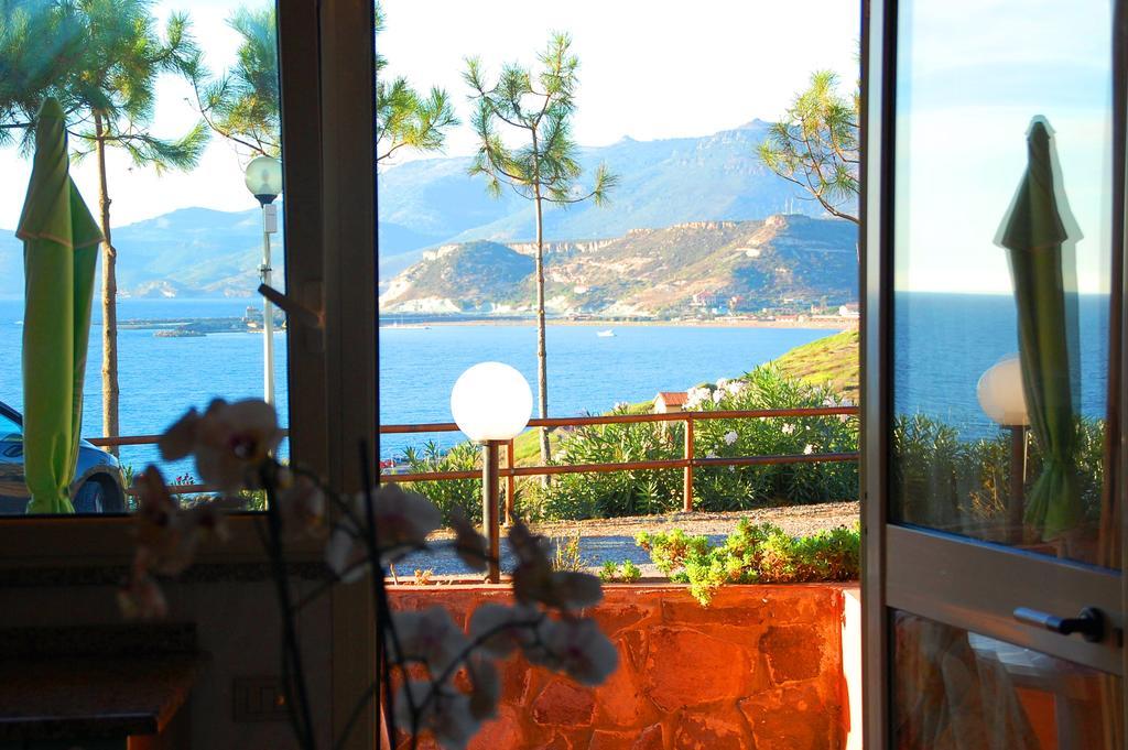Holiday Home,110571015:JPEG