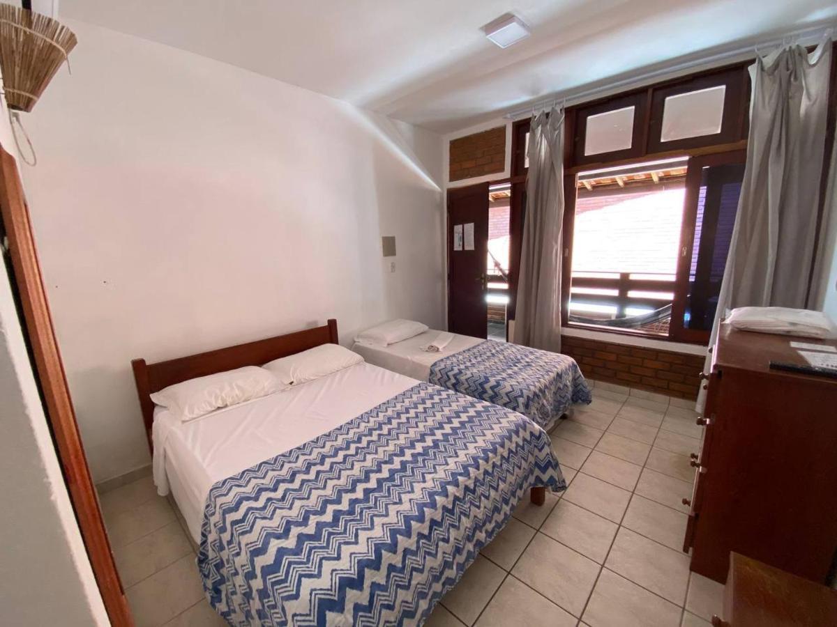 Quarto Duplo com Cama Extra