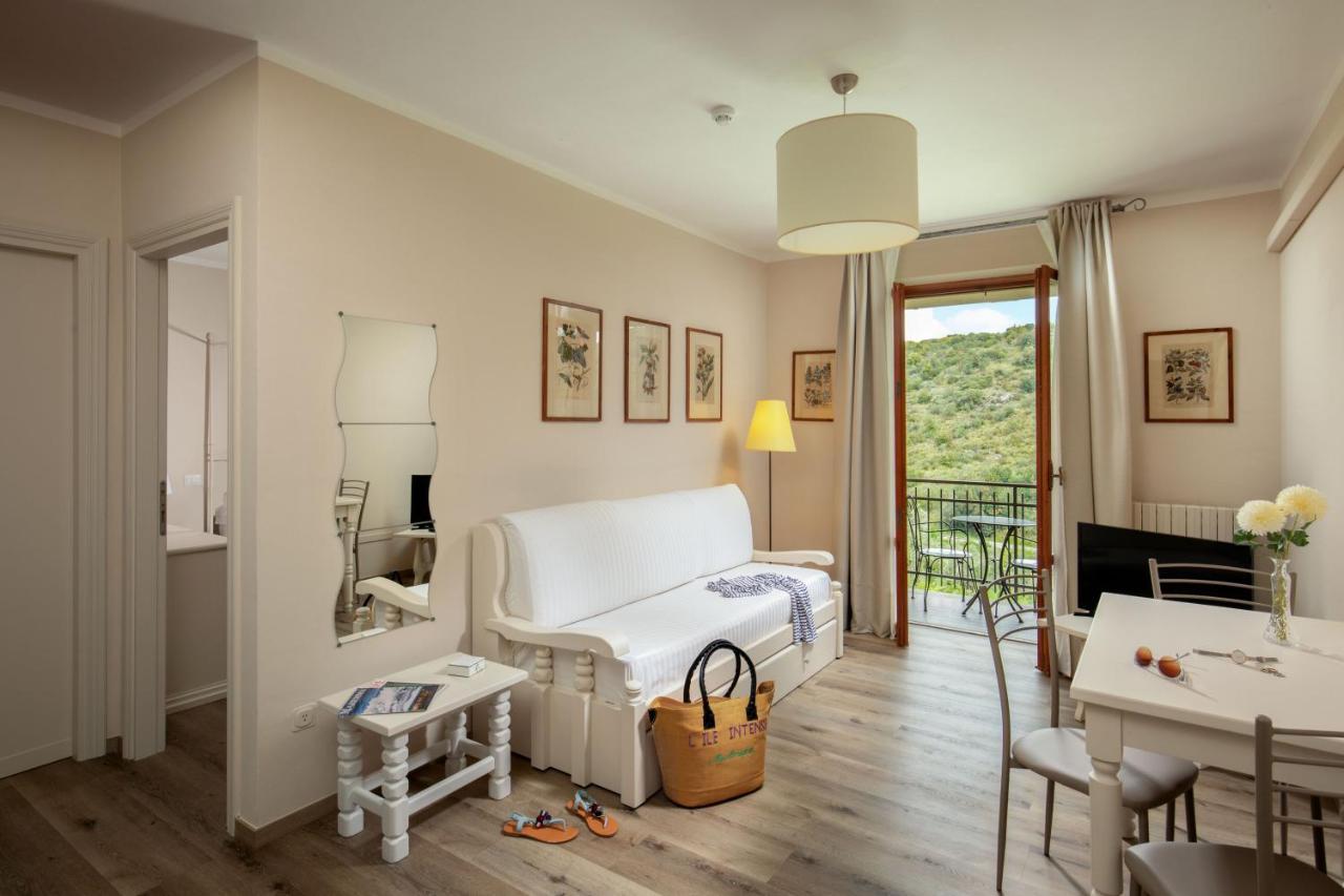 Deluxe Double Room Balcony