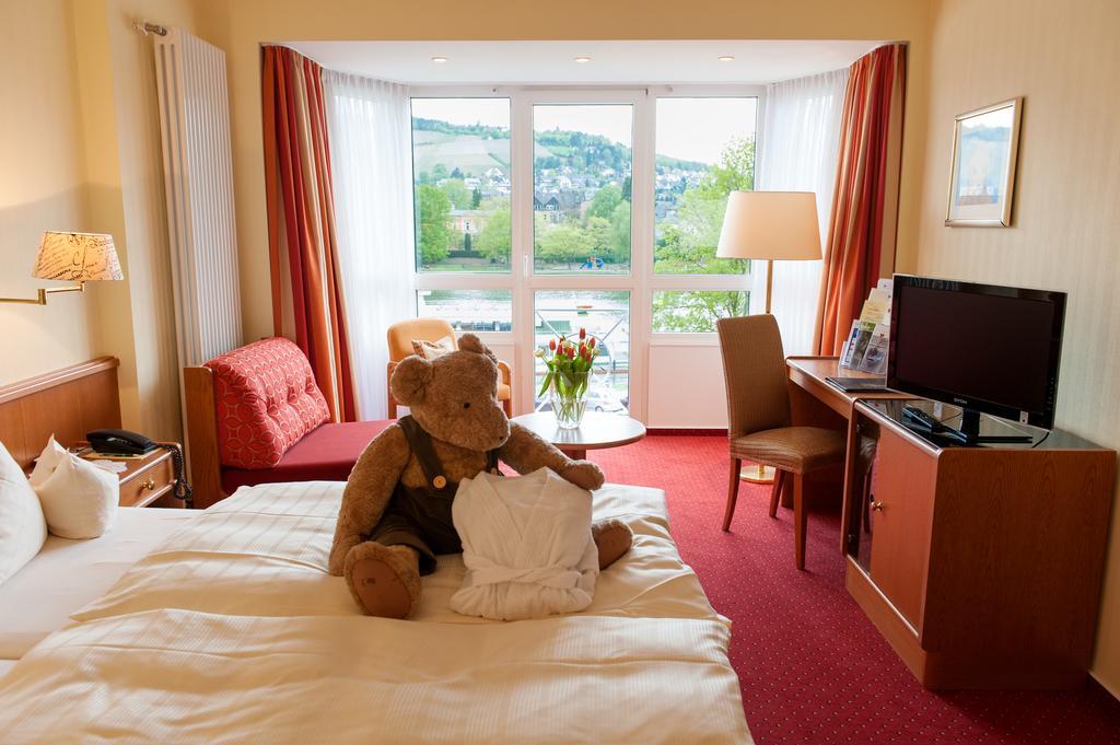 Comfort Double Room Shower