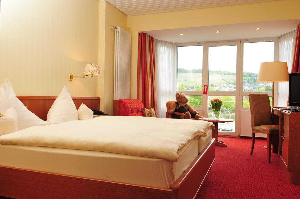 Comfort Double Room Shower