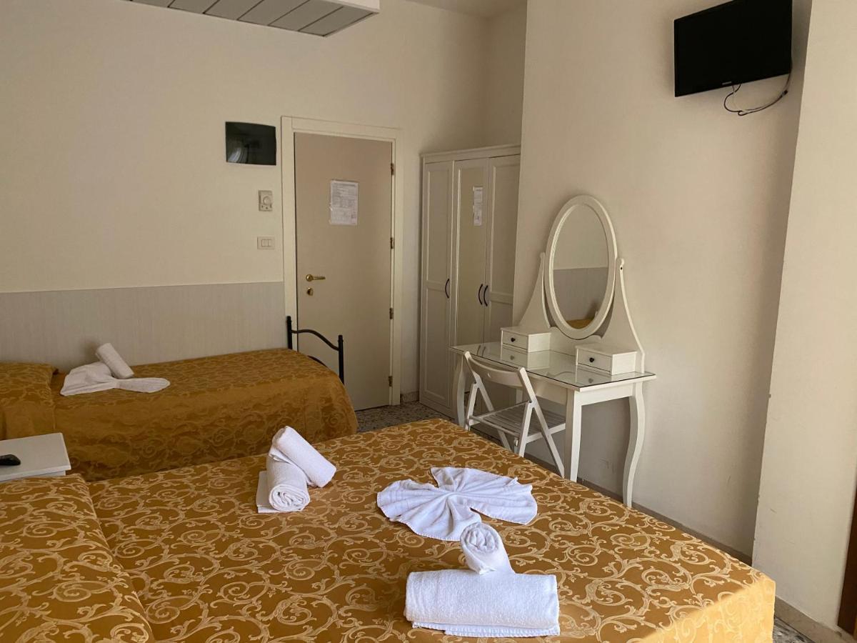 Standard Triple Room,1106949525:JPEG