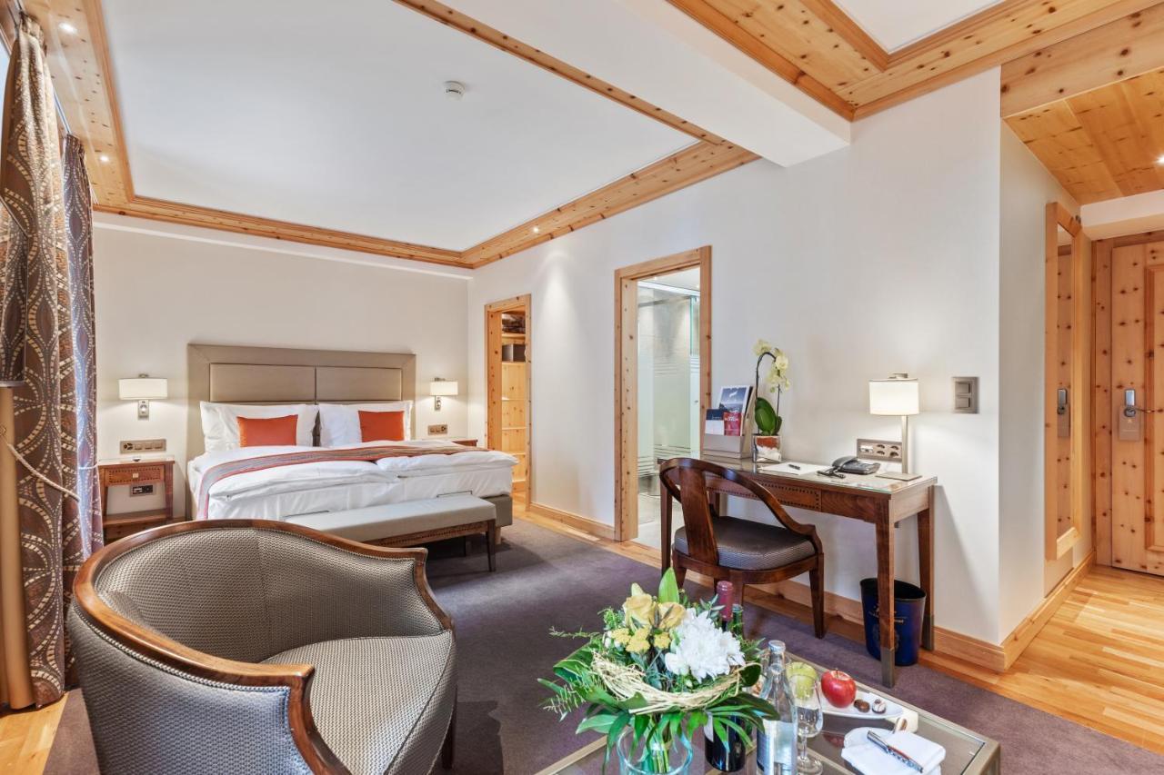 Double Room Deluxe Matterhorn View