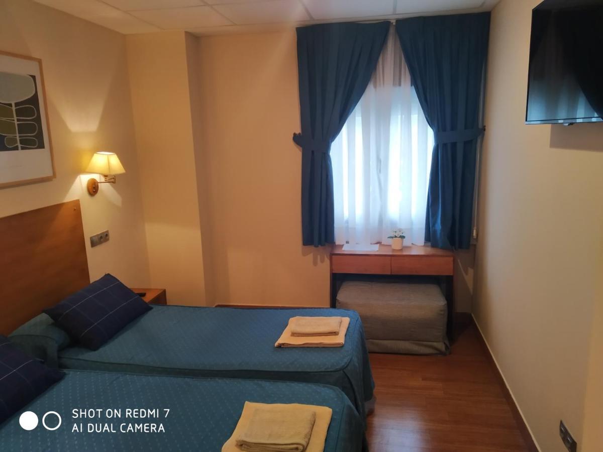 Twin Room,1091801352:JPEG