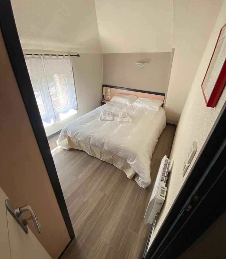 Double Room,1114812009:JPEG
