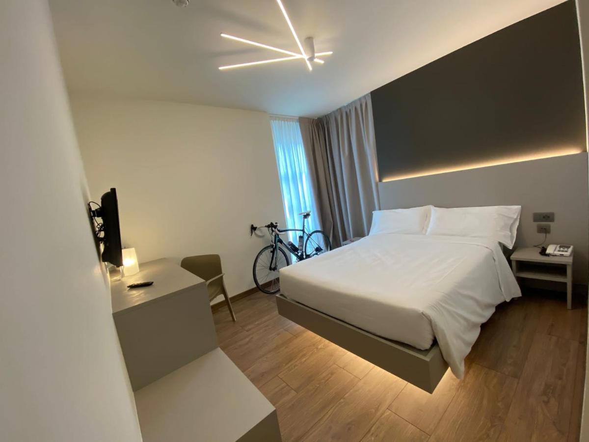 Queen Room,1108533723:JPEG