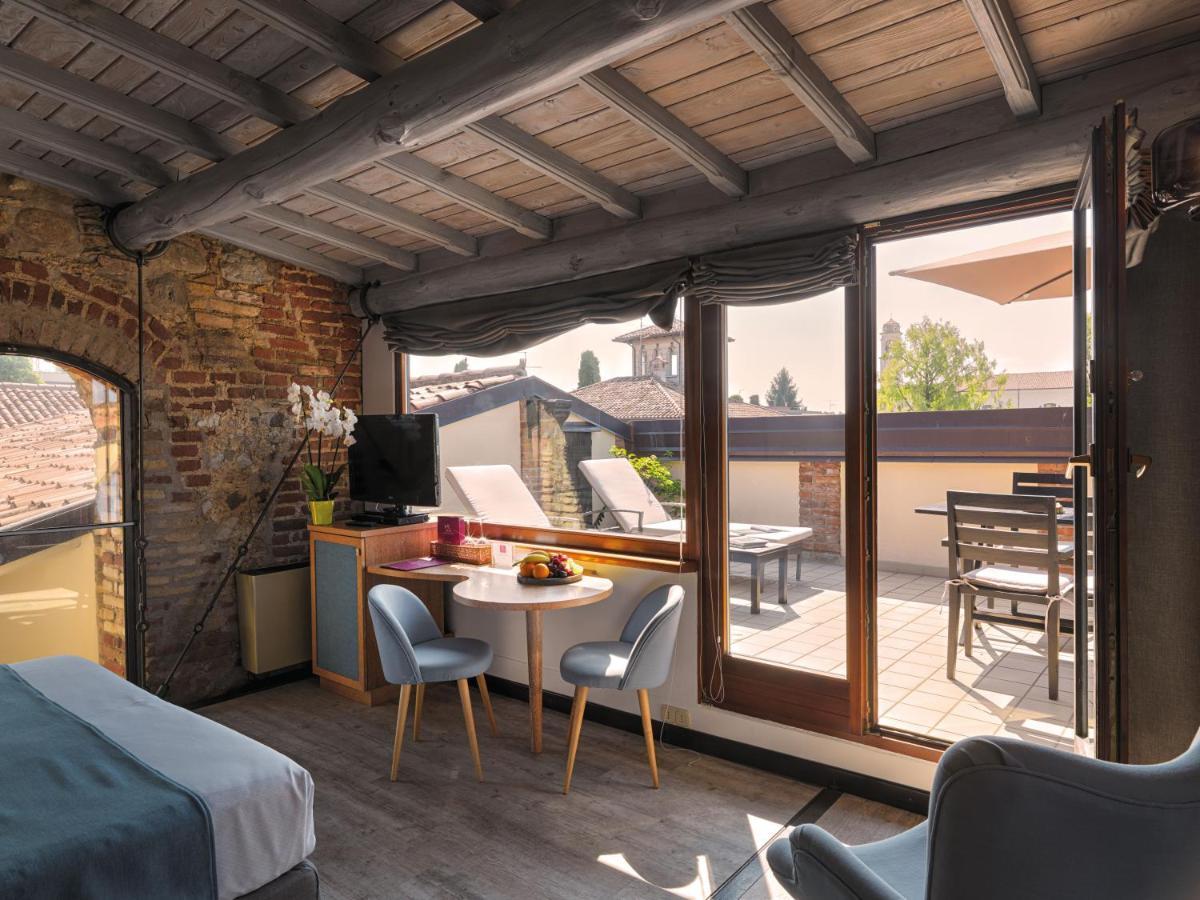 Suite Terrace,1114360323:JPEG