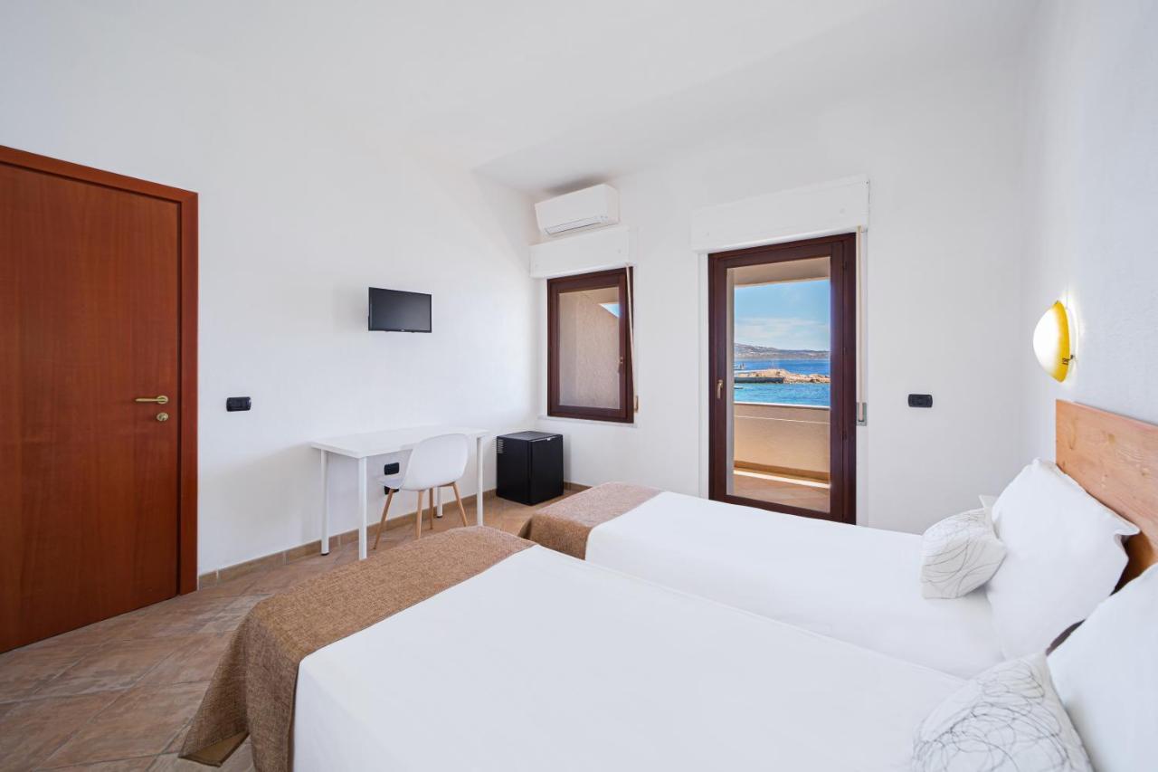 Quadruple Room Sea View